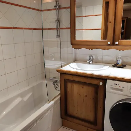 Spacieux T3, 6 Pers, Calme, Balcon, Parking, Casier A Skis, Navette A 150m - Fr-1-572-278 Apartment *