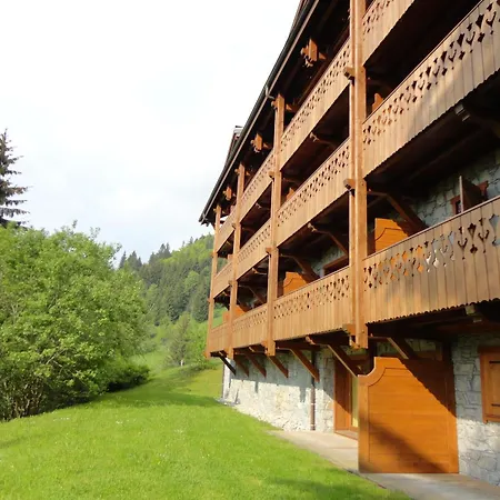 Spacieux T3, 6 Pers, Calme, Balcon, Parking, Casier A Skis, Navette A 150m - Fr-1-572-278